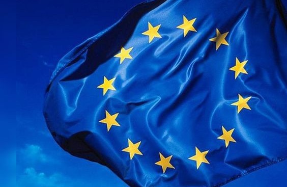 ЕК ще настоява Великобритания да продължава да плаща милиарди за вече договорени европейски проекти до 2023 година