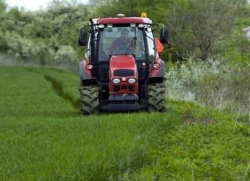 Bulgaria to pay out 1.3B leva in subsidies to farmers in 2012